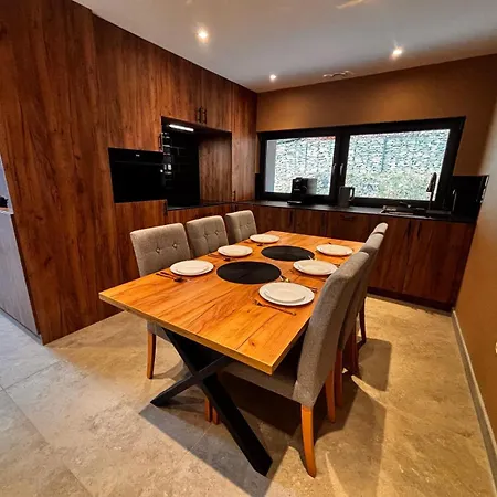 Apartment Ii, Uzdrowiskowa 41, *