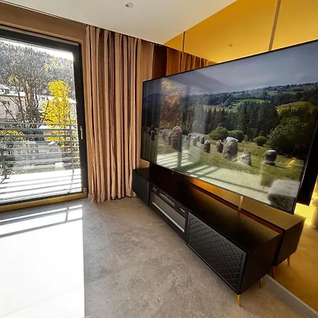 Ii, Uzdrowiskowa 41,