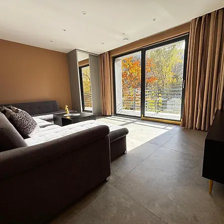 Ii, Uzdrowiskowa 41,