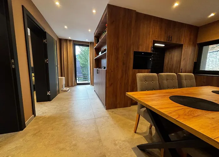 Ii, Uzdrowiskowa 41, * Szczyrk