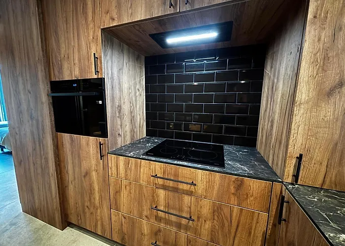 Ii, Uzdrowiskowa 41, シュチルク