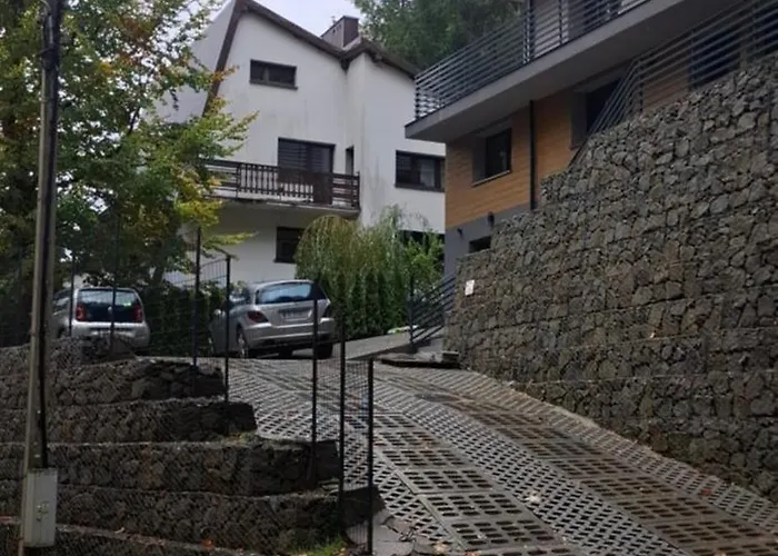 Apartament Ii, Uzdrowiskowa 41,