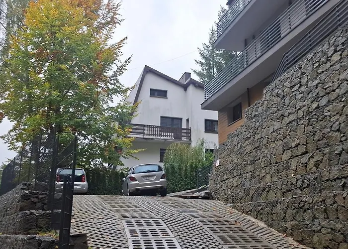 Ii, Uzdrowiskowa 41, Apartment